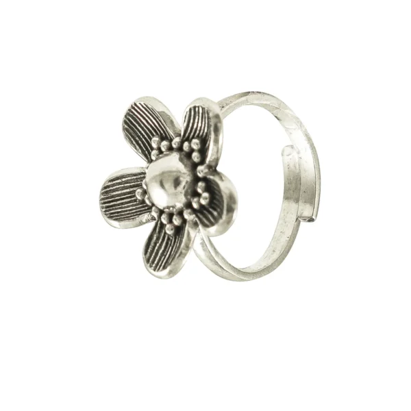 Champa Flower Ring <br><p class="subhedi">Sterling Silver</p>