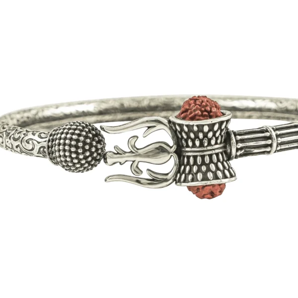 Lord Shiva Bangle <br><p class="subhedi">Sterling Silver</p> - Image 3